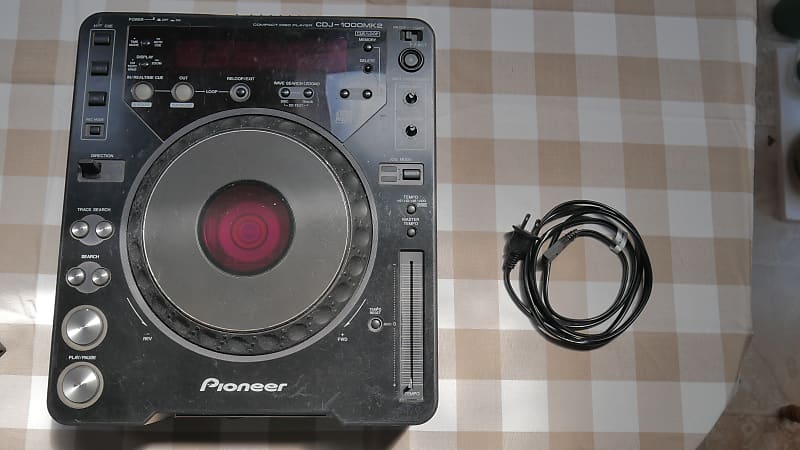 Pioneer CDJ-1000mk2 2001-2004