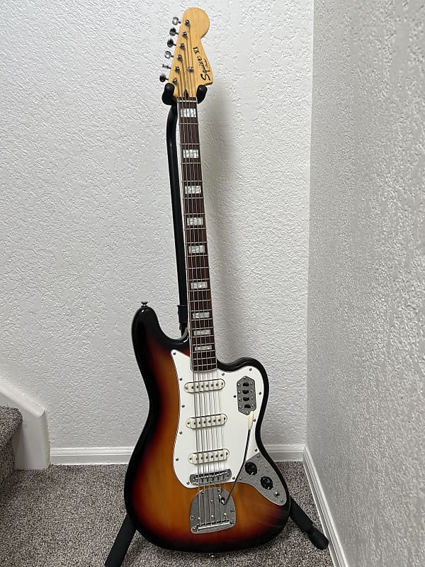 Squier Vintage Modified Bass VI