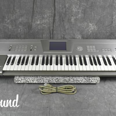 KORG TRINITY Plus V.2.2.0 Music Workstation DRS Keyboard Synthesizer in Very good condition.