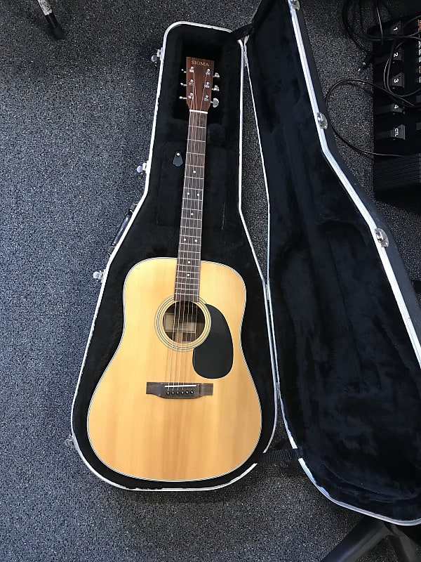 Sigma SD28 acoustic dreadnought guitar in excellent condition | Reverb