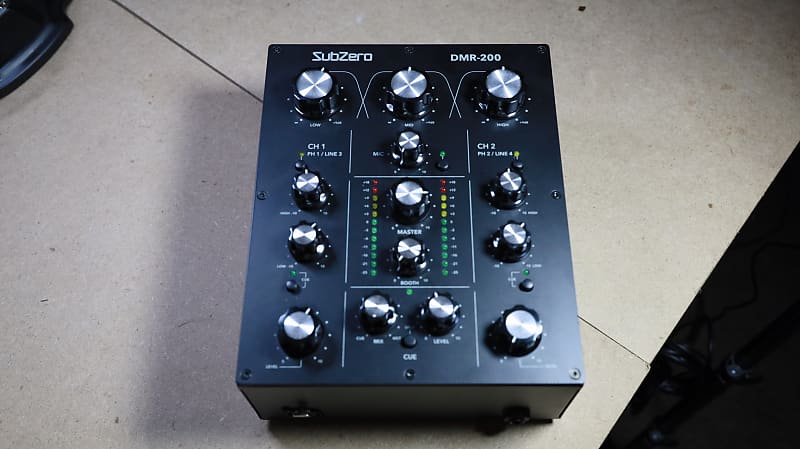 SubZero SZ-DMR-200 Rotary DJ Mixer 2-Channel | Reverb