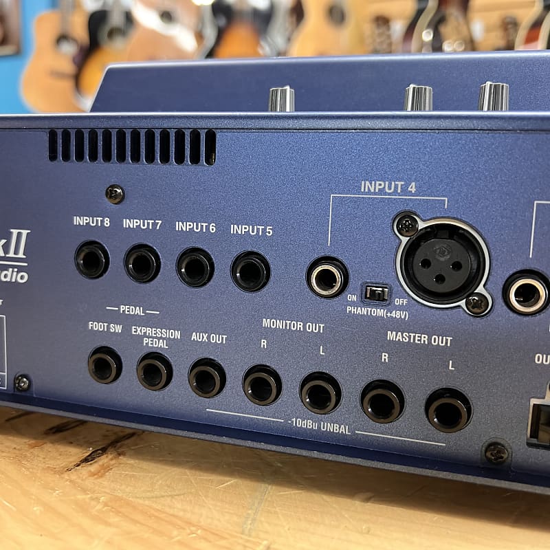 KORG D1600 mkII, 16-Track Digital Recording Studio With