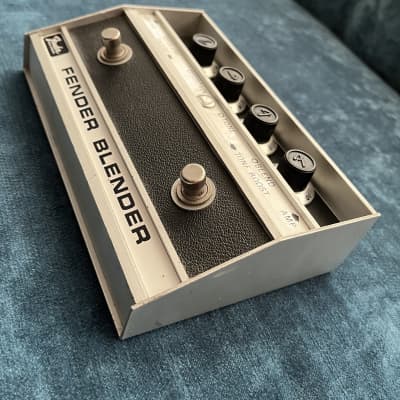 Fender Fender Blender Fuzz Pedal | Reverb