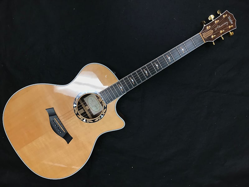 Taylor 814ce-L30 (2004-30th Anniversary) Acoustic-Electric Guitar u0026 Case