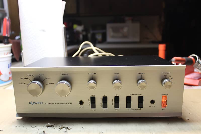 Restored Dynaco  PAT-4 pre-amplifier (3)  			