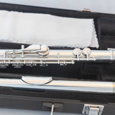 Yamaha YFL-282 Standard Open Hole Flute *Inline G *Cleaned & Serviced image 9