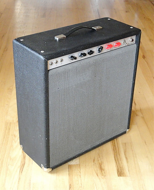 Traynor YGM-3 Guitar Mate Reverb III 20-Watt 1x12" Guitar Combo image 1