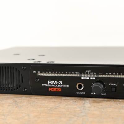 Fostex RM-3 1RU Rack-Mount 20W Stereo Monitor System CG005JE image 3
