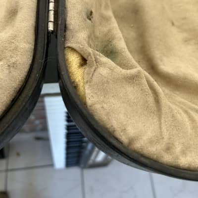 Selmer tenor saxophone flight case image 14