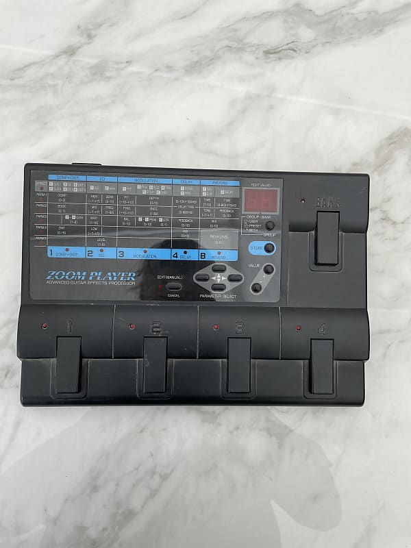 Zoom Player 2020 Advanced Guitar effects processor. Reverb