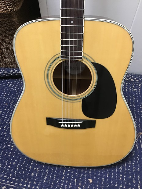 Takamine G332