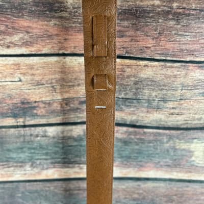 Used Gibson Paisley Tan Leather Guitar Strap image 5