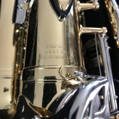 Yamaha YAS-26 Standard Alto Saxophone 2010s - Lacquered Brass image 13