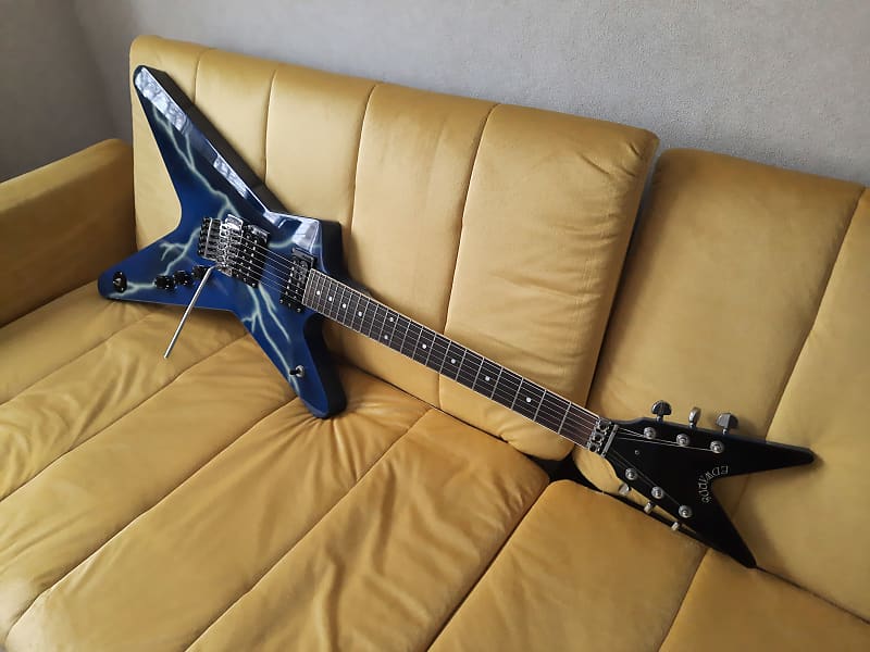 ギター Edwards ep-90 lightning bolt Edwards 1990's EP-90 Lightning Bolt - GUITAR TRADERS