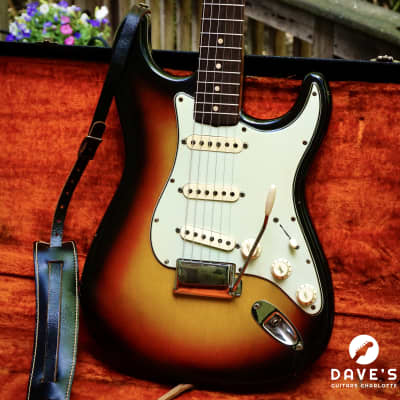 Fender Stratocaster 1965 Sunburst 65/64 Specs L Series One Owner Uncirculated OHSC Free Shipping 48 CONUS image 1