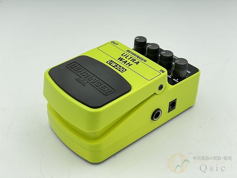 Behringer UW300