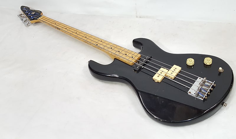Aria Diamond Standard + Plus Black Electric Bass Guitar Made
