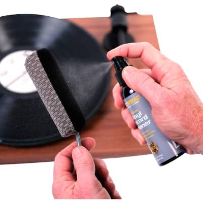 Music Nomad 6 'n 1 Vinyl Record Cleaning & Care Kit image 2