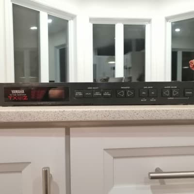Yamaha TX81Z Rackmount FM Tone Generator 1987 - 1988 - Black