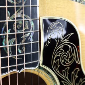 2001 Gibson Custom Shop J-200 Vine Jumbo Acoustic Guitar image 11