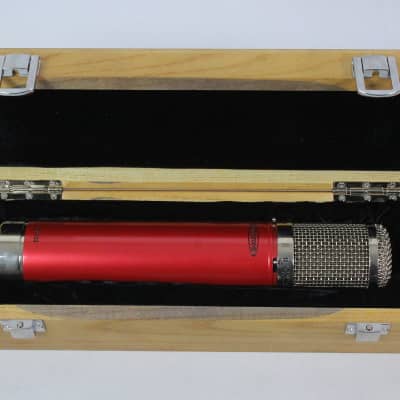 Avantone Pro CV-12 Large Diaphragm Multipattern Tube Condenser Microphone 2009 - Present - Red image 2