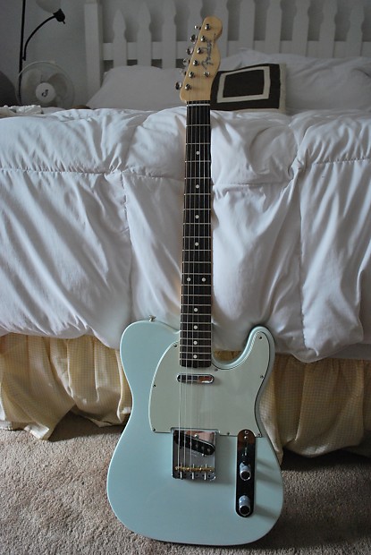 Fender baja hot sale telecaster sonic blue