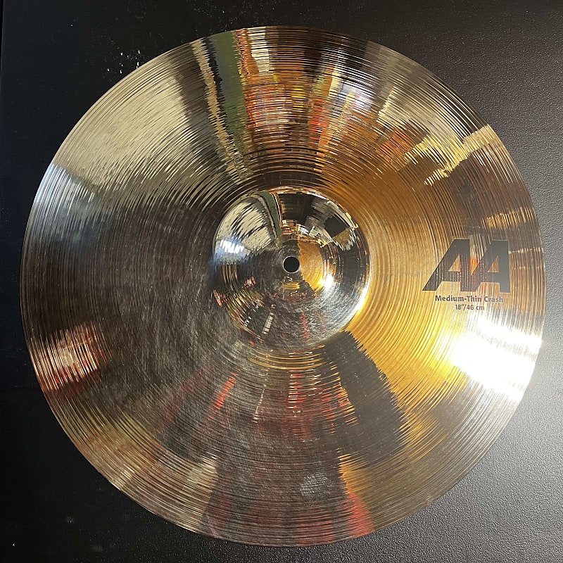 Sabian 18 AA Medium Thin Crash Brilliant