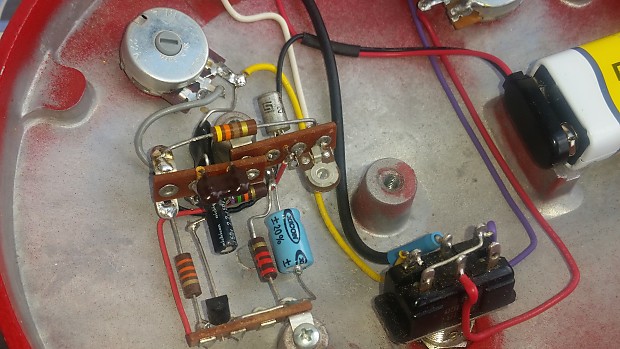 Nine Volt Nirvana BrontoBoost Boost Distortion Fuzz Pedal HC