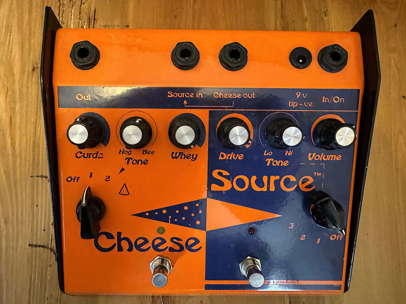 LoveTone Cheese Source (Big Cheese Fuzz + Brown Source Reverb