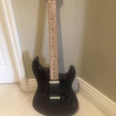 Midnight Wine Fender Stratocaster With Black Fender Locking Tuners and Hardware image 3