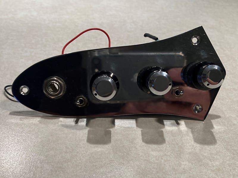 John East JRetro Jazz Bass Preamp Reverb