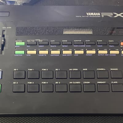 Yamaha RX11 Digital Rhythm Programmer 1984 - Black