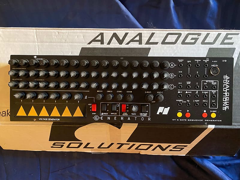 Analogue Solutions Analogue Solutions Generator CV / Gate Sequencer image 1