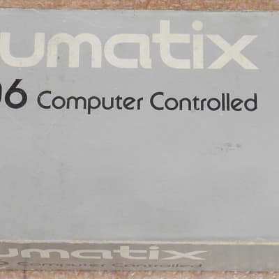 ROLAND TR-606 ANALOGUE DRUM MACHINE EX CONDITION ORIGINAL BOX NEW SWITCHES FULLY TESTED AA+