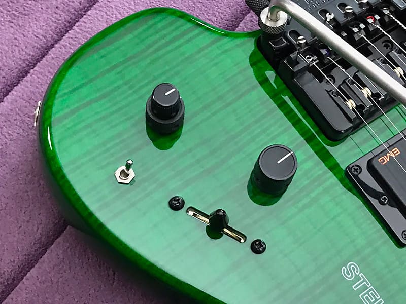 Rare Emerald Flametop USA Steinberger GM7TA TransTrem Guitar
