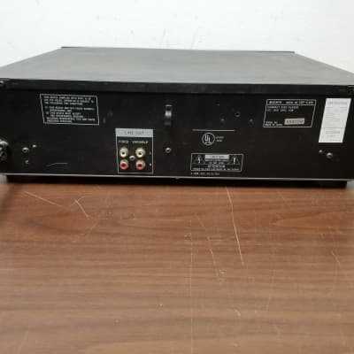 Vintage Sony CDP-C435 CD Player For Repair / Will Part Out imagen 7