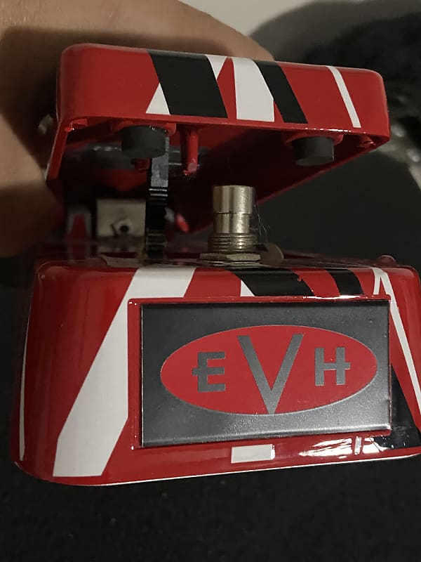 Dunlop EVH 35th Anniversary Eddie Van Halen Signature Wah