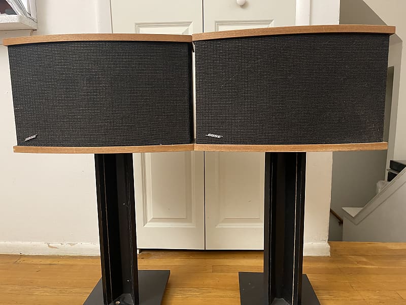 Bose 901 Series V Direct/Reflecting Speakers with Active Equalizer