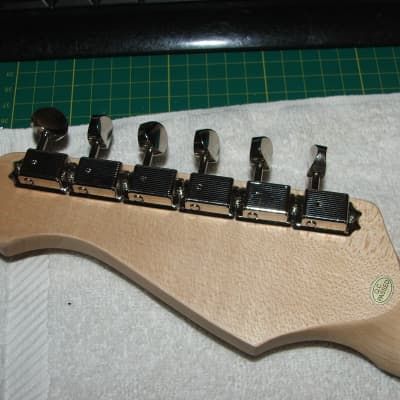 Loaded guitar neck......vintage tuners....22 frets...unplayed.....#3 image 3