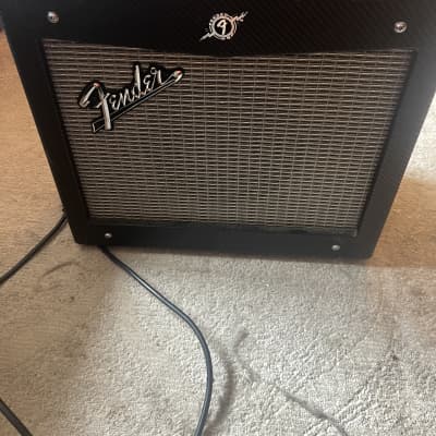 Fender Mustang I V.2 20-Watt 1x8