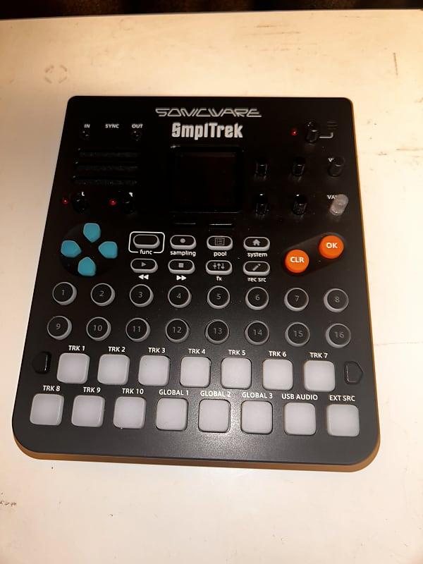 Sonicware SmplTrek Portable Production Sampler 2022 - Present - Black