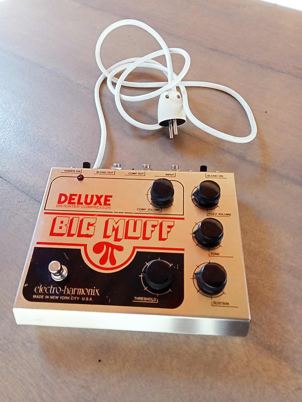 Electro-Harmonix Deluxe Big Muff Pi