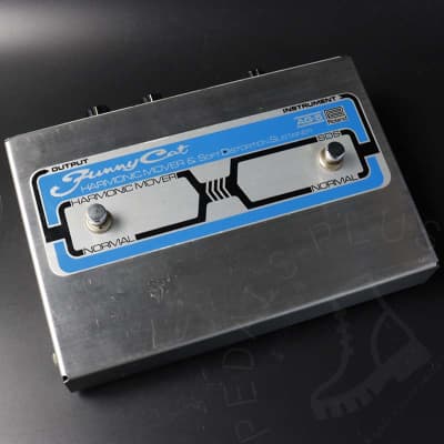 Roland AG-5 Funny Cat Harmonic Mover and Soft Distortion Sustainer
