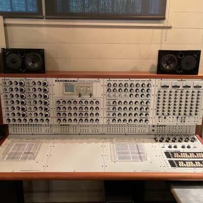 Analogue Solutions Colossus image 2
