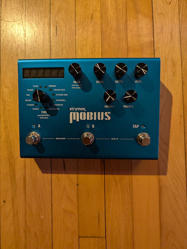 Strymon Mobius