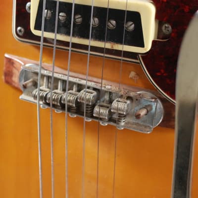 Bruno Conqueror  Semi Hollow Electric Guitar w/ Vibrato Bridge in Sunburst image 11