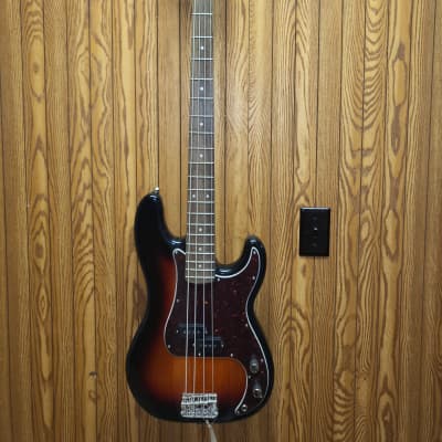 Fender Squier Classic Vibe 60's Sunburst Precision P Bass Guitar w/ Fender Hard Case image 7