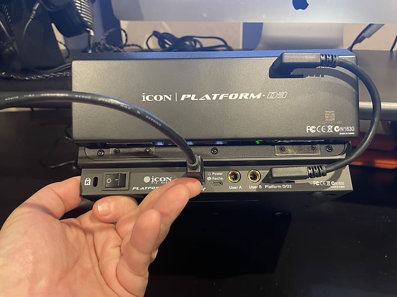 Icon Platform Nano Air + D3 Backlit Display DAW Control | Reverb