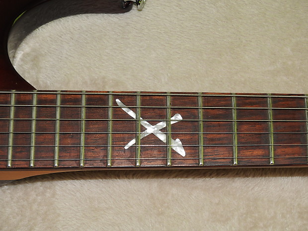 ギター Washburn X-33 X-Series buzz feiten Washburn X-33 Tobacco Sunburst Buzz Feiten Tuning System