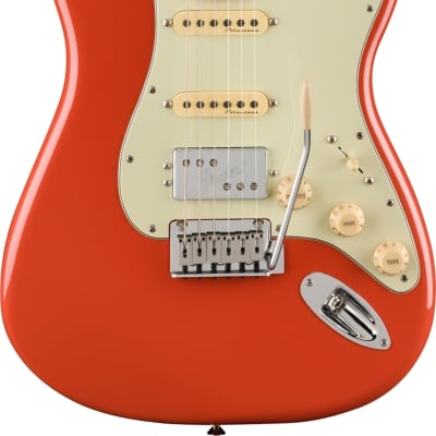 Fender Player Plus Stratocaster HSS, Maple Fingerboard, Fiesta Red w/ Gig Bag